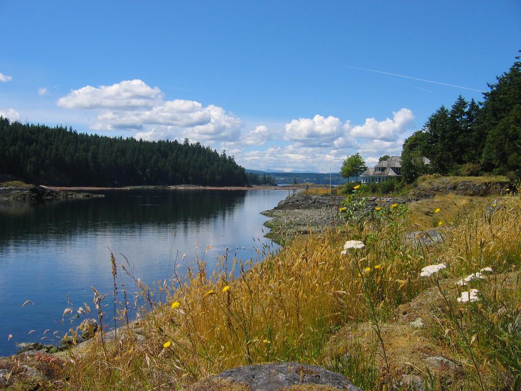 Gowlland Harbour Resort Heriot Bay Esterno foto